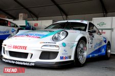 В Баку стартовал парад гоночных машин, участвующих в City Challenge (Фото)